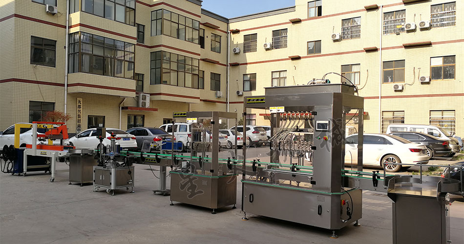 南京星火廠房展示液體灌裝線設備